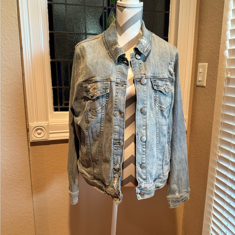 Torrid Blue Jean Distressed Holes Blue Jean Jacket- Size 2-2X